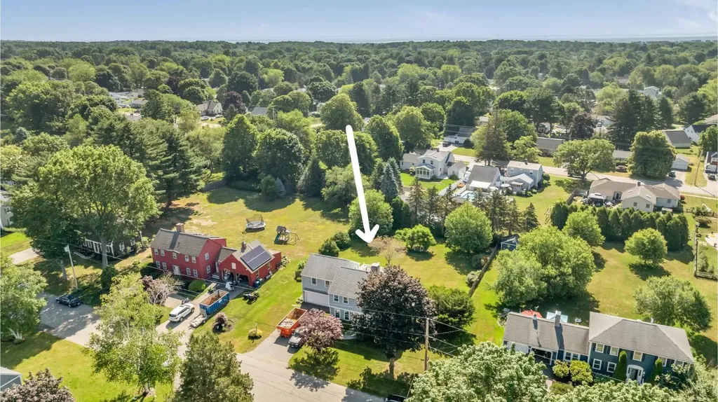 19 Windmill Lane Hampton NH 03842