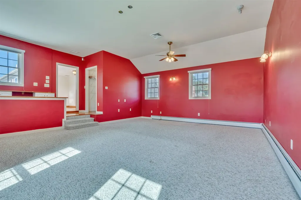 19 Windmill Lane Hampton NH 03842
