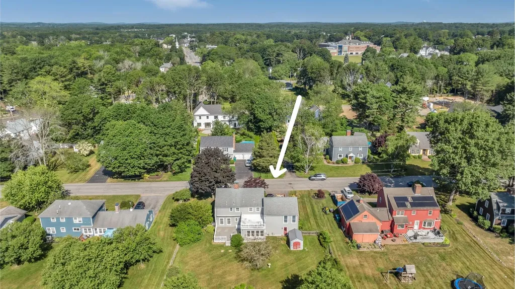 19 Windmill Lane Hampton NH 03842