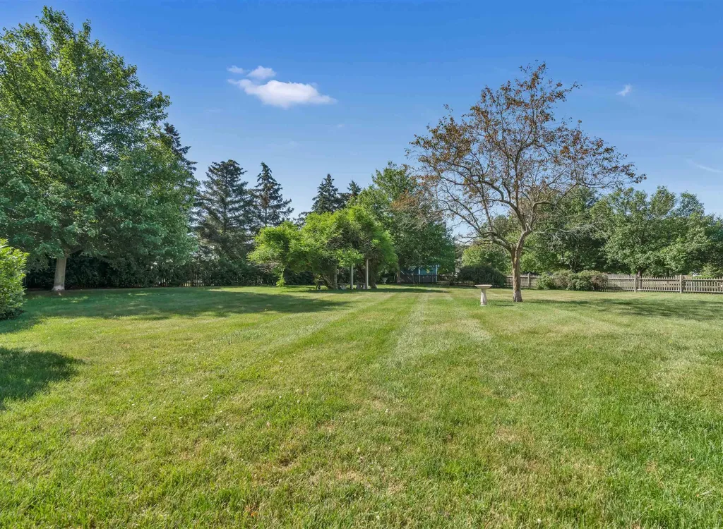 19 Windmill Lane Hampton NH 03842