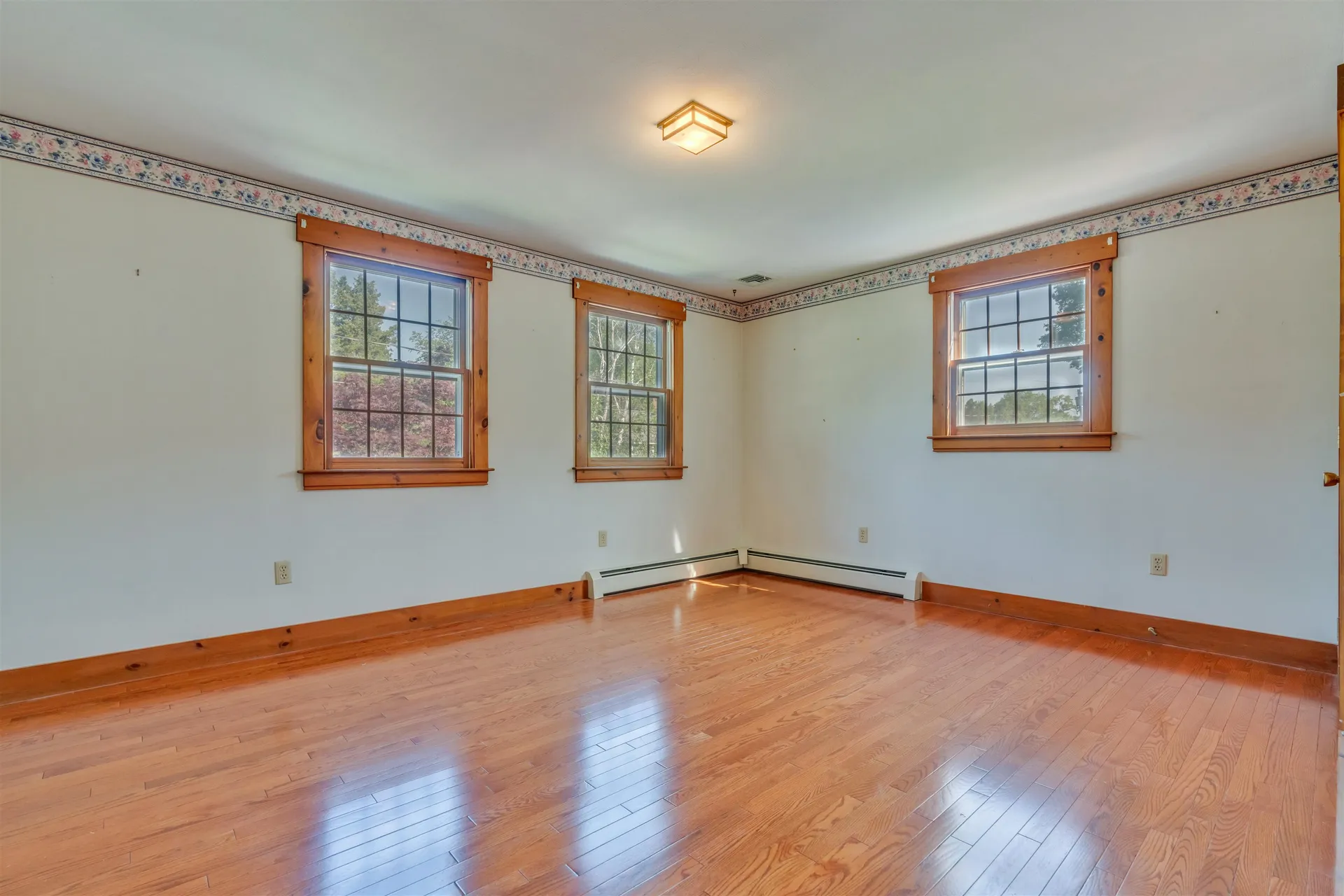 19 Windmill Lane Hampton NH 03842