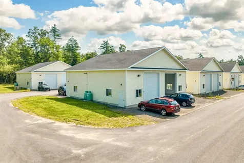 129 Isinglass Circle Barrington NH 03825