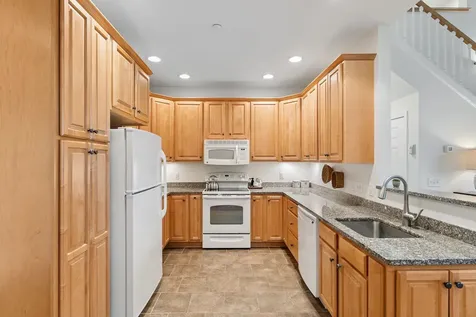26 Stonehurst Common Hanover NH 03755