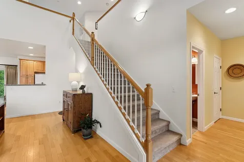 26 Stonehurst Common Hanover NH 03755