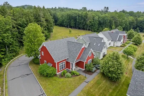 26 Stonehurst Common Hanover NH 03755