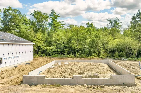 250 Isinglass Circle Barrington NH 03825