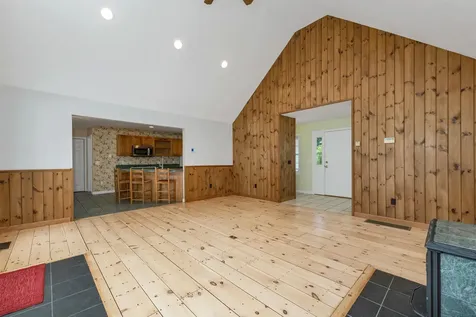 16 Shepherd Lane Epping NH 03042