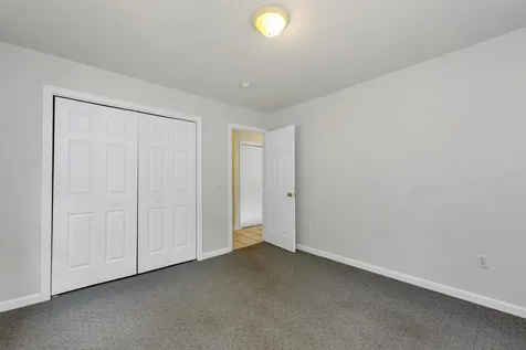 16 Shepherd Lane Epping NH 03042