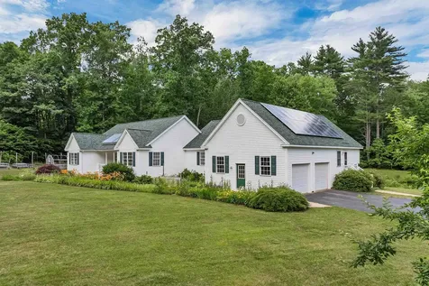 16 Shepherd Lane Epping NH 03042