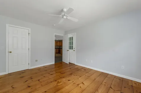 16 Shepherd Lane Epping NH 03042