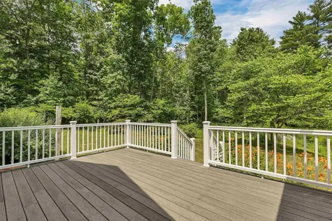 16 Shepherd Lane Epping NH 03042