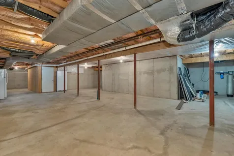 16 Shepherd Lane Epping NH 03042