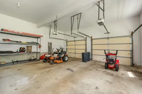 16 Shepherd Lane Epping NH 03042