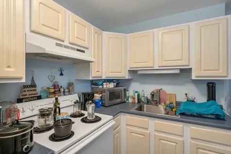 16 Shepherd Lane Epping NH 03042