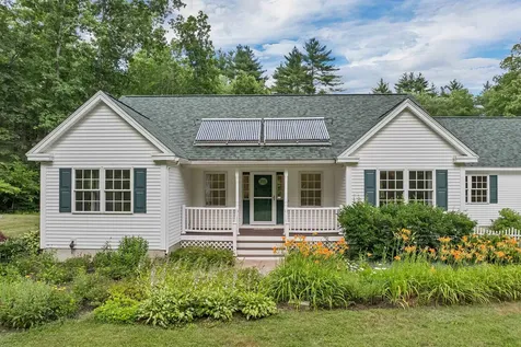 16 Shepherd Lane Epping NH 03042