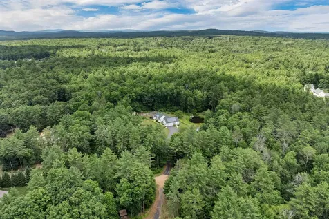 16 Shepherd Lane Epping NH 03042