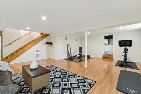 198 Vt Route 15 Jericho VT 05465