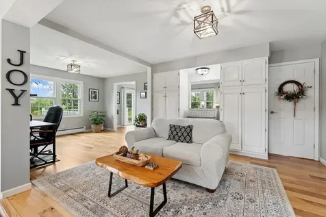 198 Vt Route 15 Jericho VT 05465