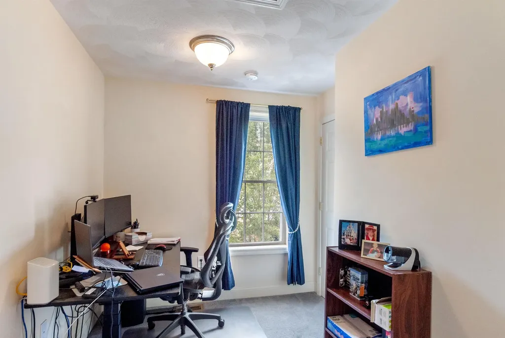 12 Cassily Lane Dover NH 03820