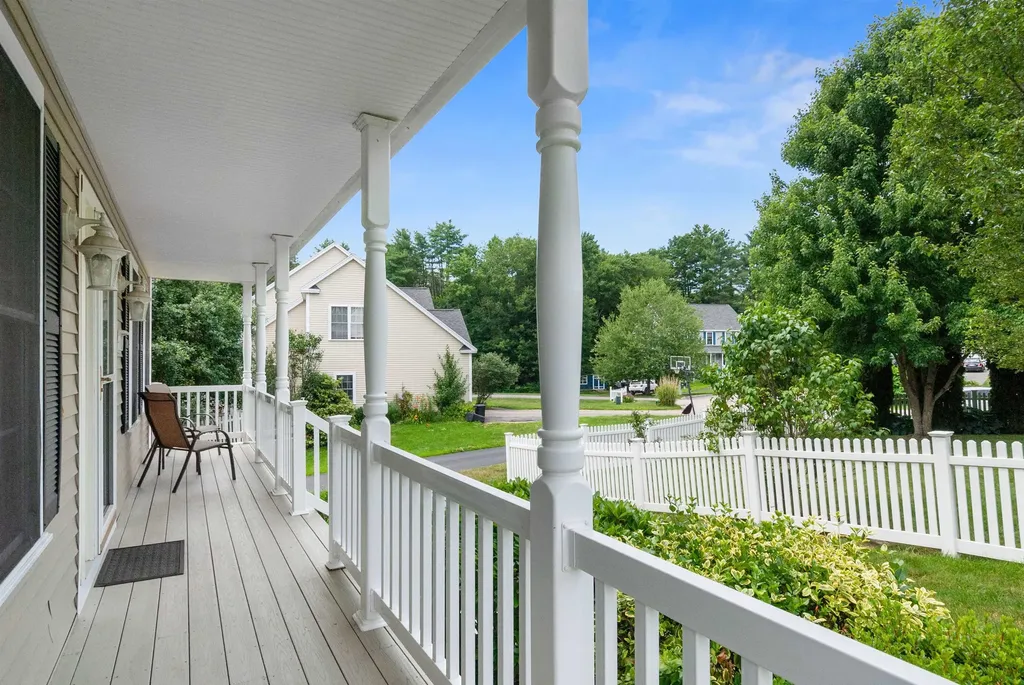 12 Cassily Lane Dover NH 03820