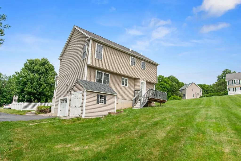 12 Cassily Lane Dover NH 03820