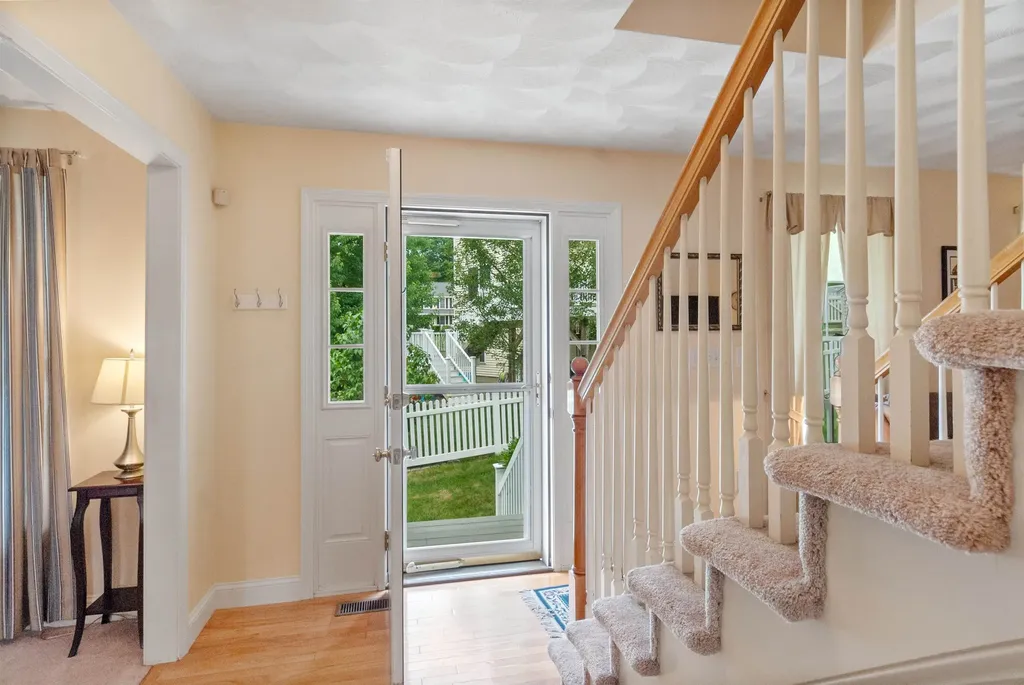 12 Cassily Lane Dover NH 03820