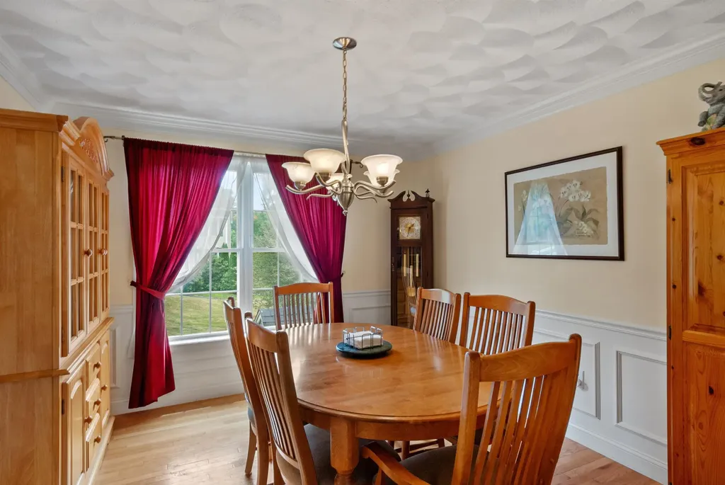 12 Cassily Lane Dover NH 03820