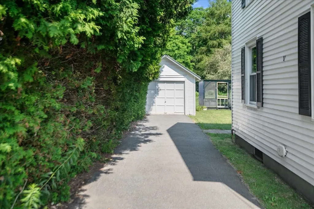 138 Hinesburg Road South Burlington VT 05403