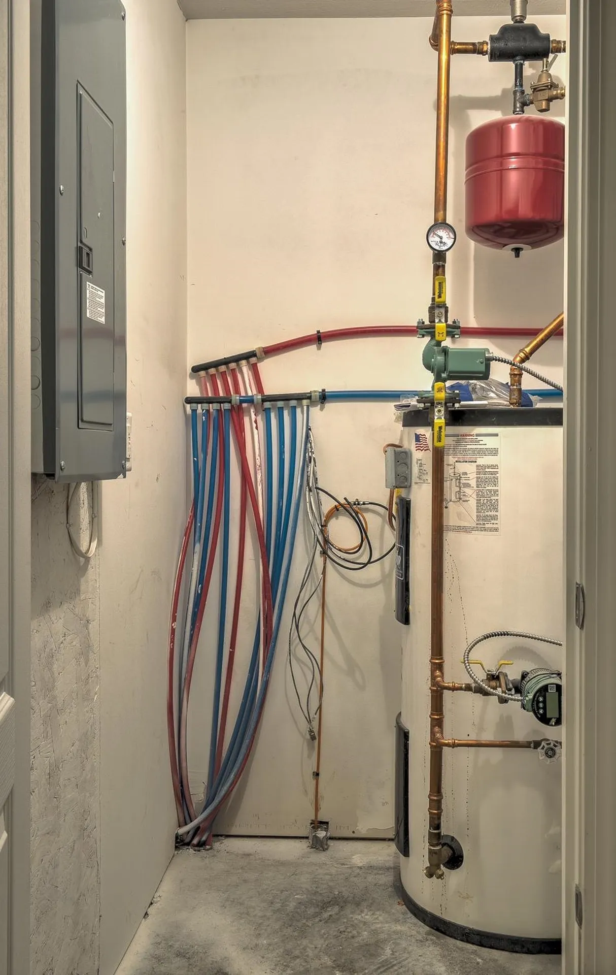 28 Owens Drive Swanzey NH 03446