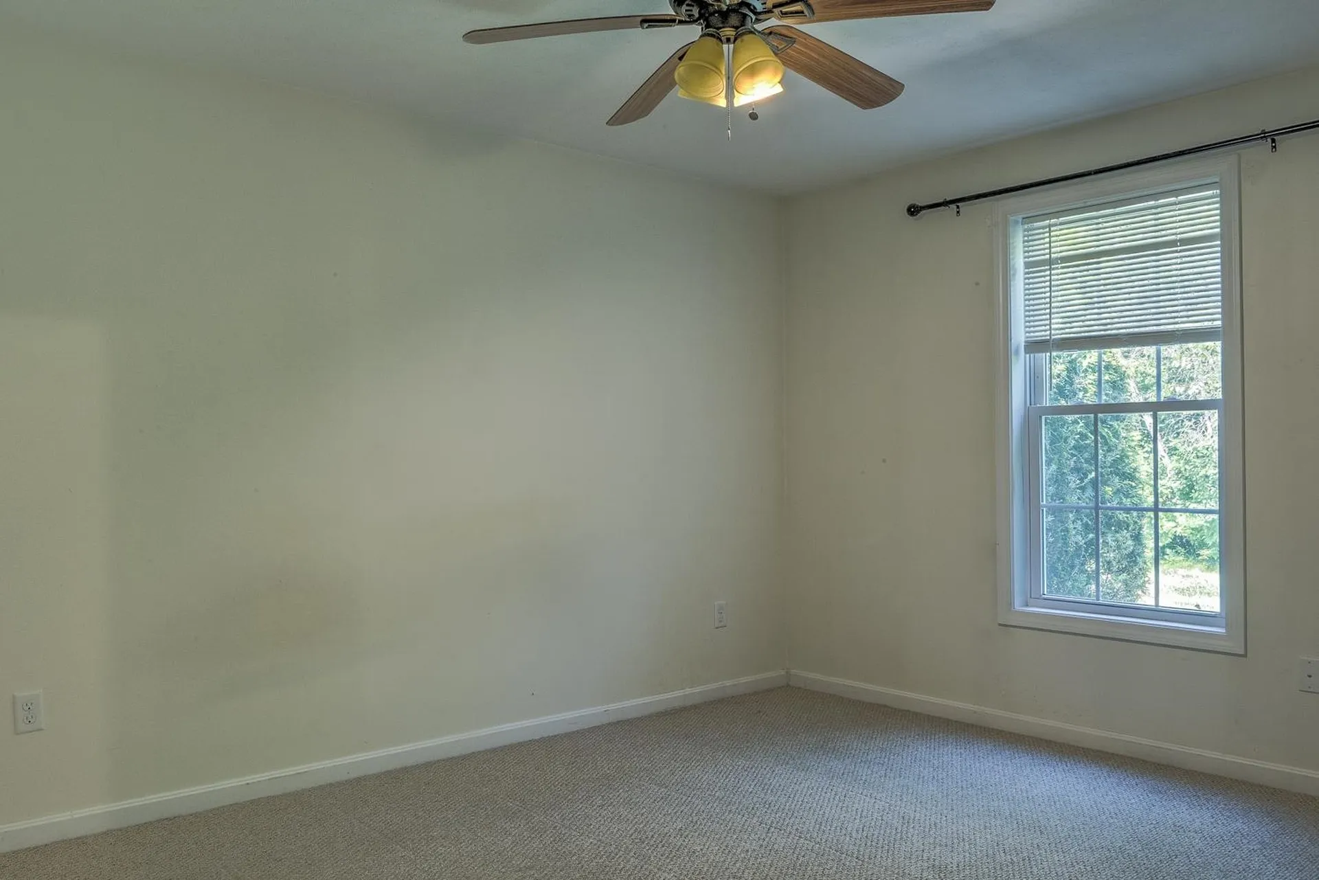 28 Owens Drive Swanzey NH 03446