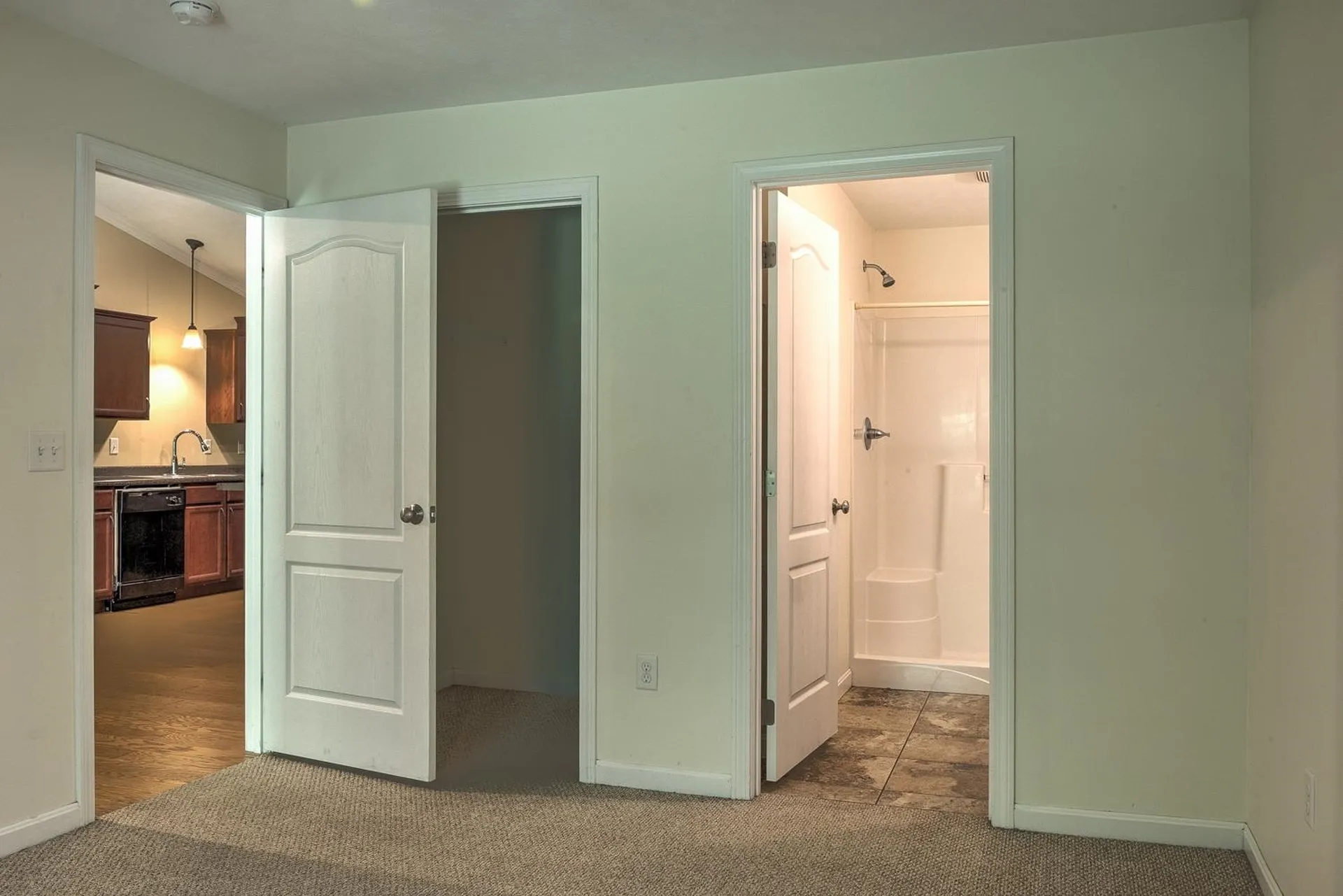 28 Owens Drive Swanzey NH 03446