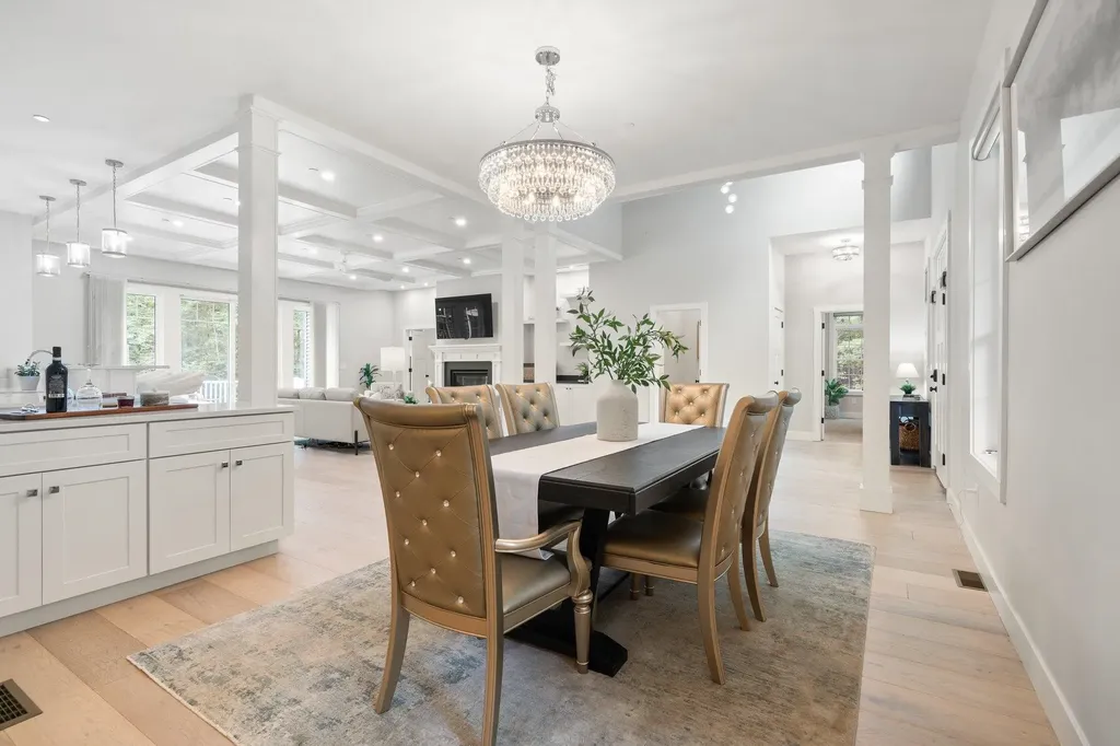 39 Parkside Drive Pelham NH 03076
