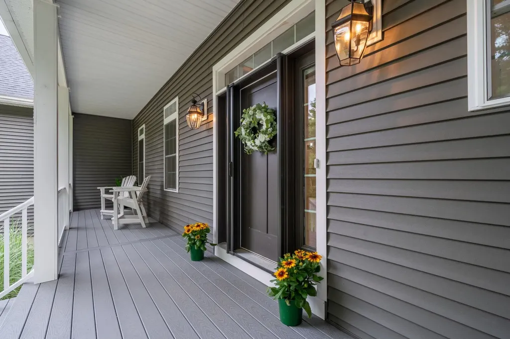 39 Parkside Drive Pelham NH 03076