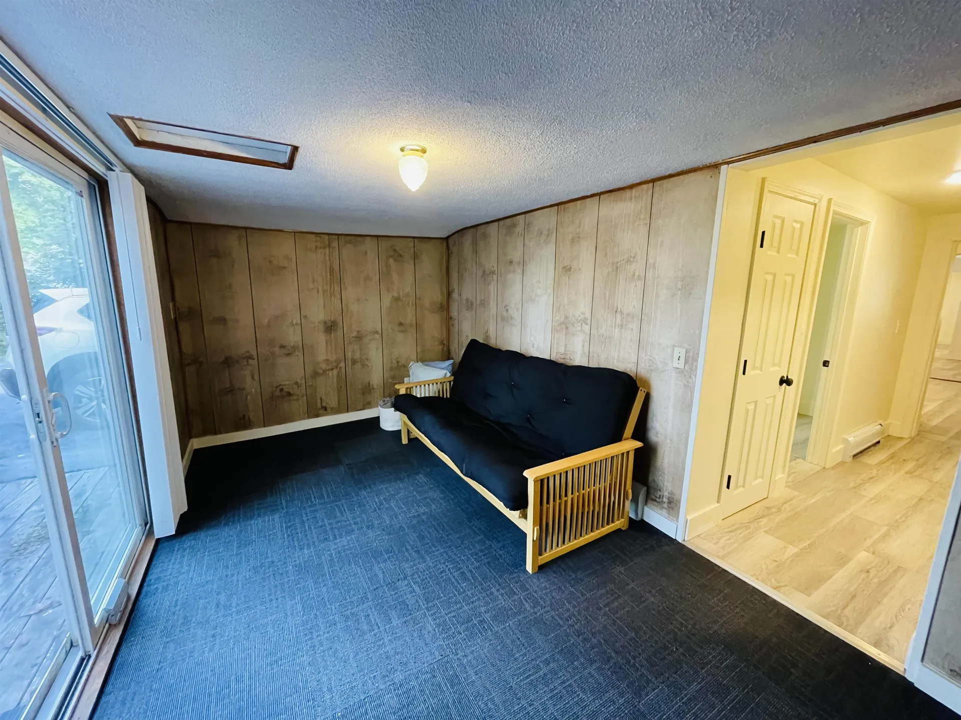 17 Arch Street Laconia NH 03246