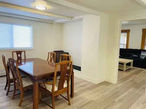 17 Arch Street Laconia NH 03246