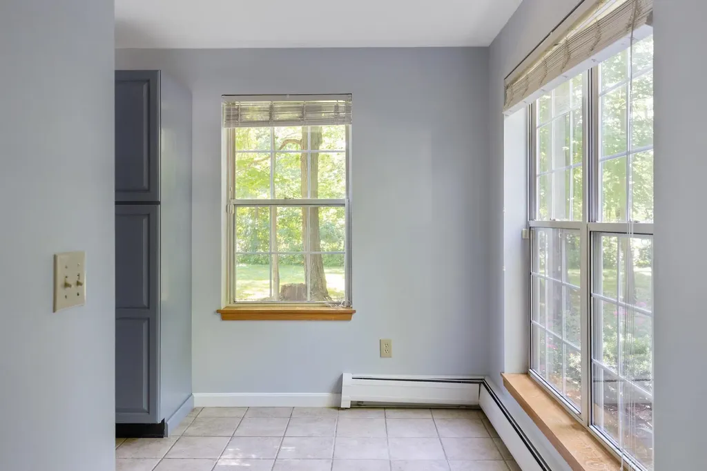 203 Deer Lane Colchester VT 05446