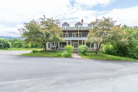 286 Carter Street Barnet VT 05821