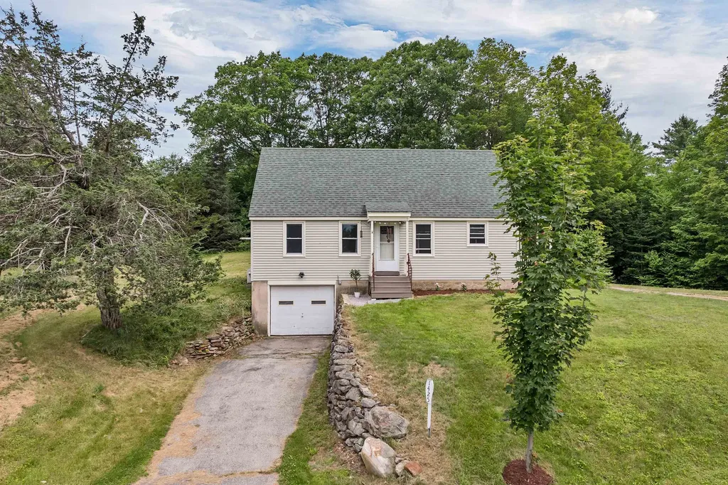 1425 Province Road Gilmanton NH 03237