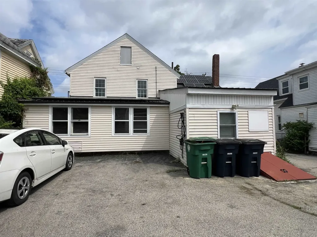 10 E Pearl Street Nashua NH 03060