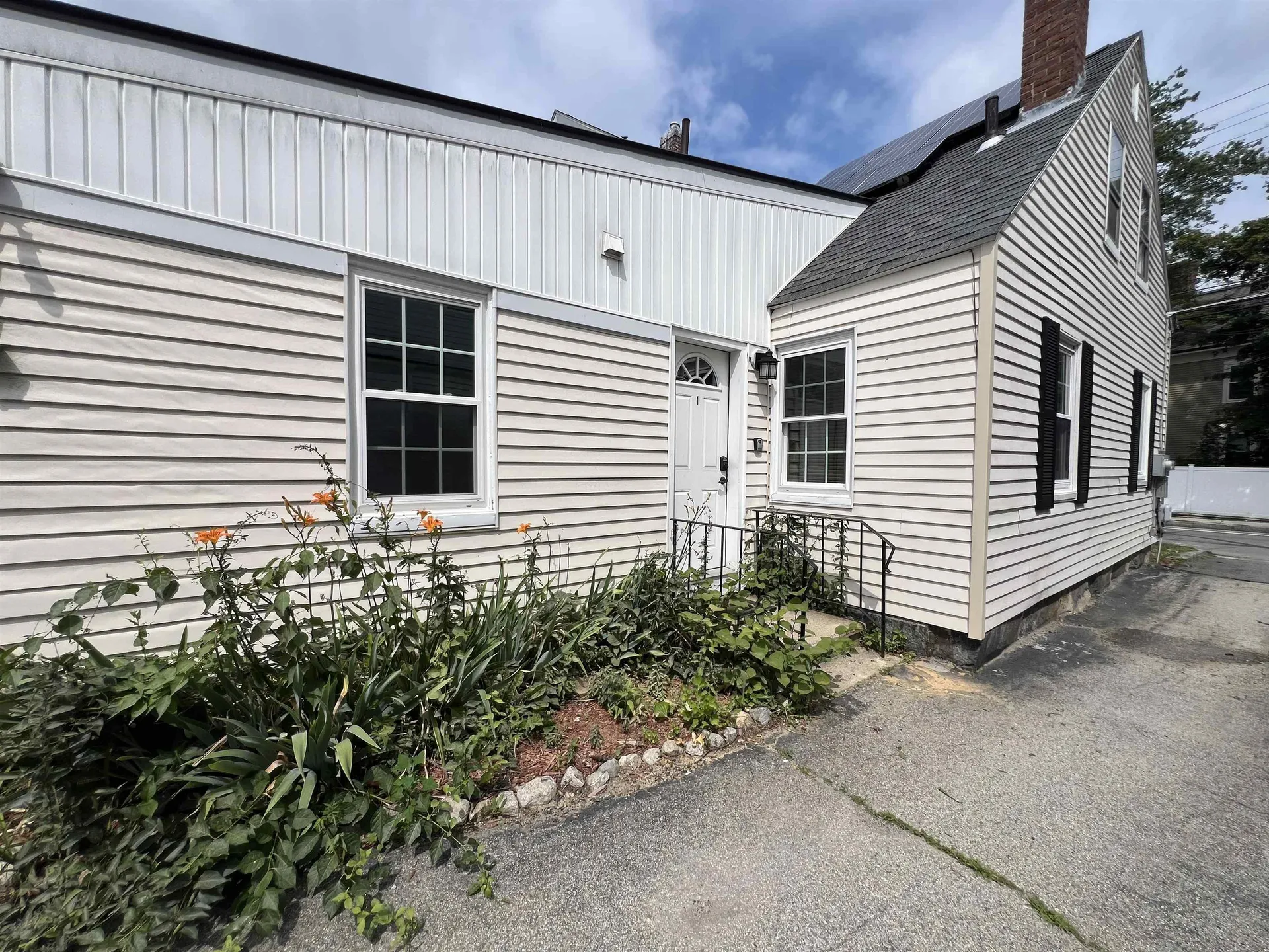 10 E Pearl Street Nashua NH 03060
