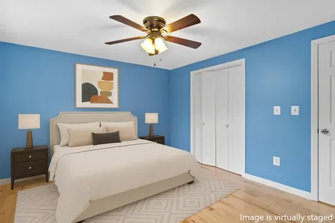 8 Oak Hill Lane Exeter NH 03833