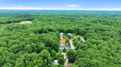 8 Oak Hill Lane Exeter NH 03833