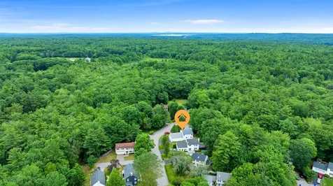 8 Oak Hill Lane Exeter NH 03833