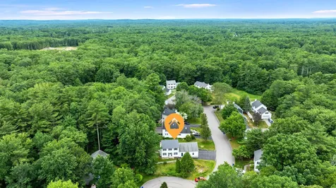 8 Oak Hill Lane Exeter NH 03833