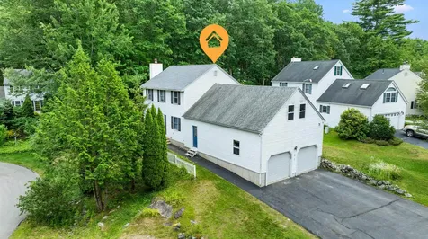 8 Oak Hill Lane Exeter NH 03833