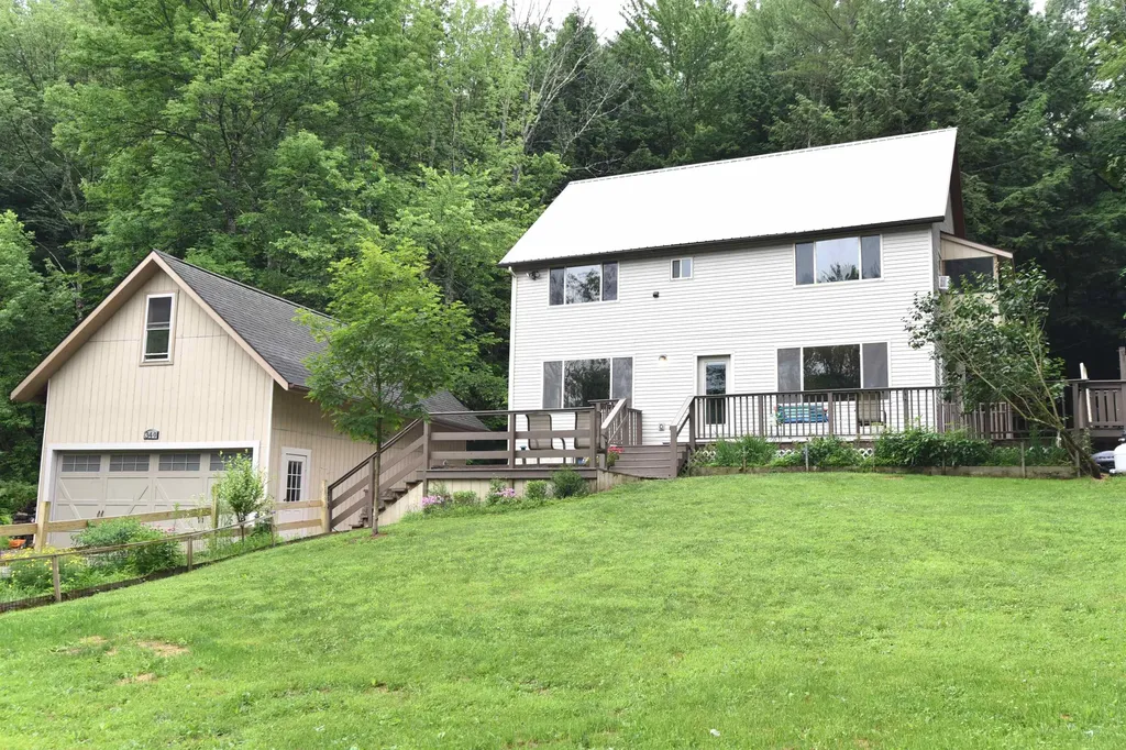 340 Cochran Road Richmond VT 05477