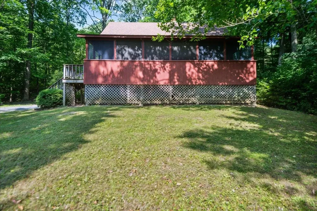 1548 South Middlebrook Road Waltham VT 05491