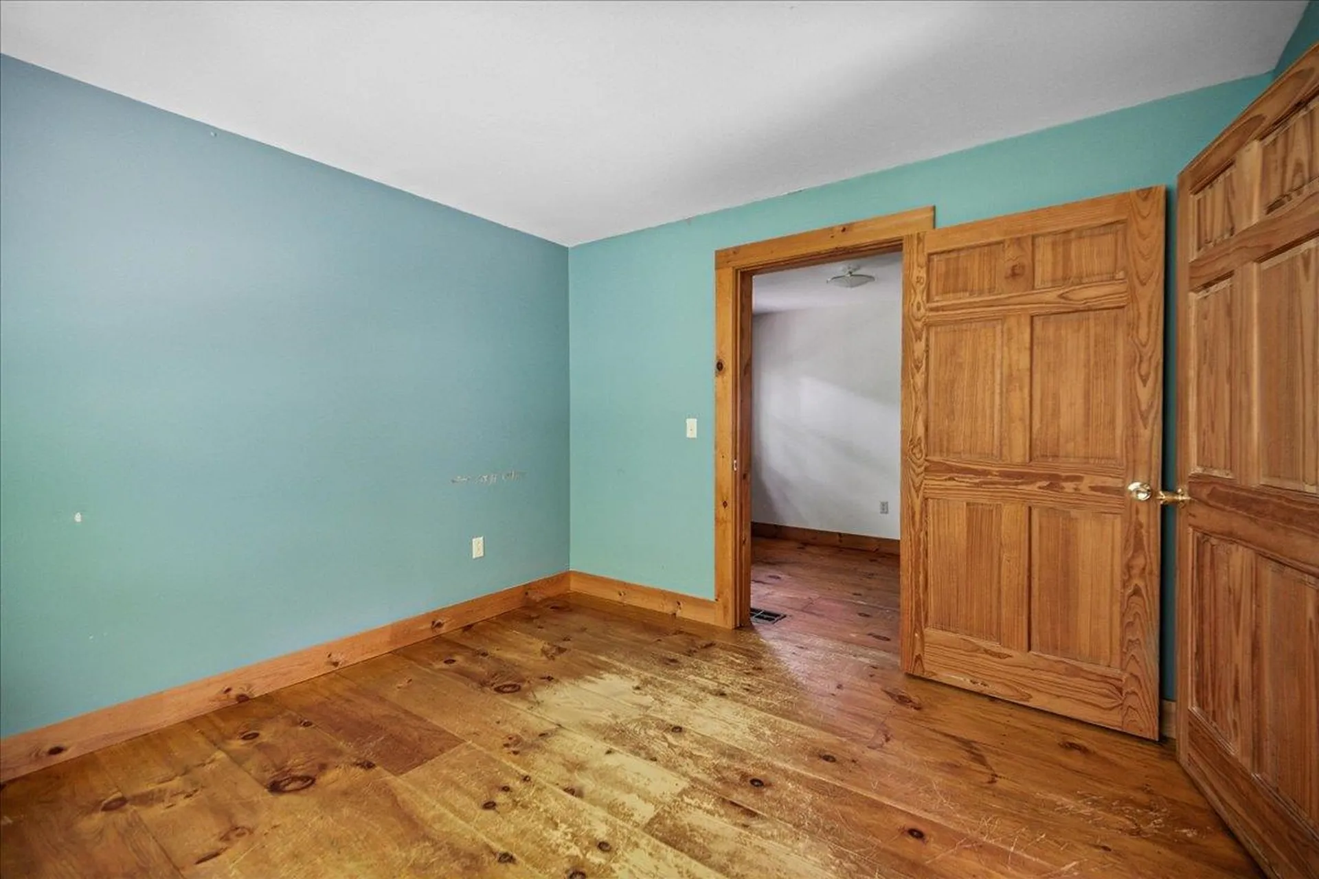 1548 South Middlebrook Road Waltham VT 05491