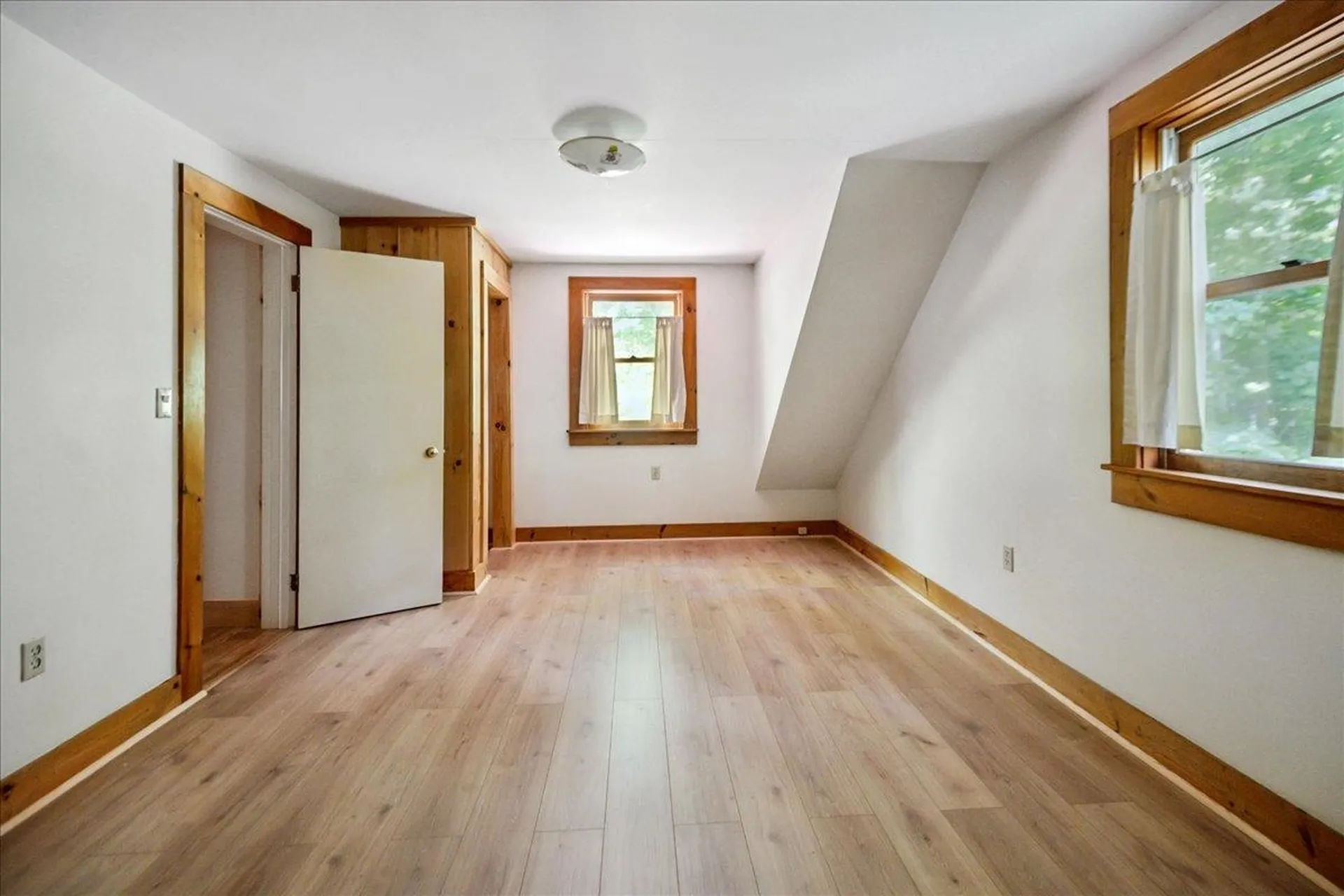 1548 South Middlebrook Road Waltham VT 05491