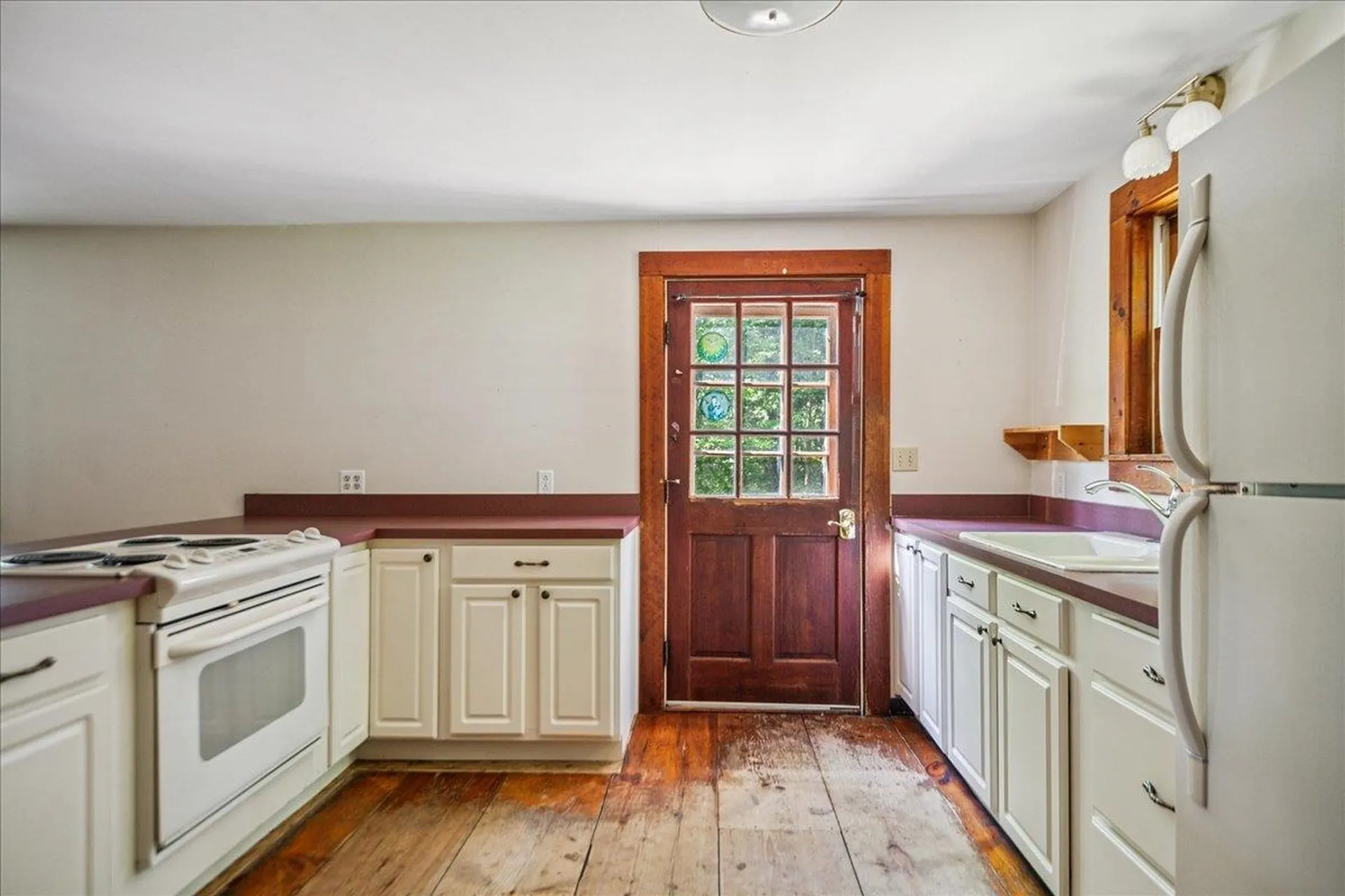 1548 South Middlebrook Road Waltham VT 05491